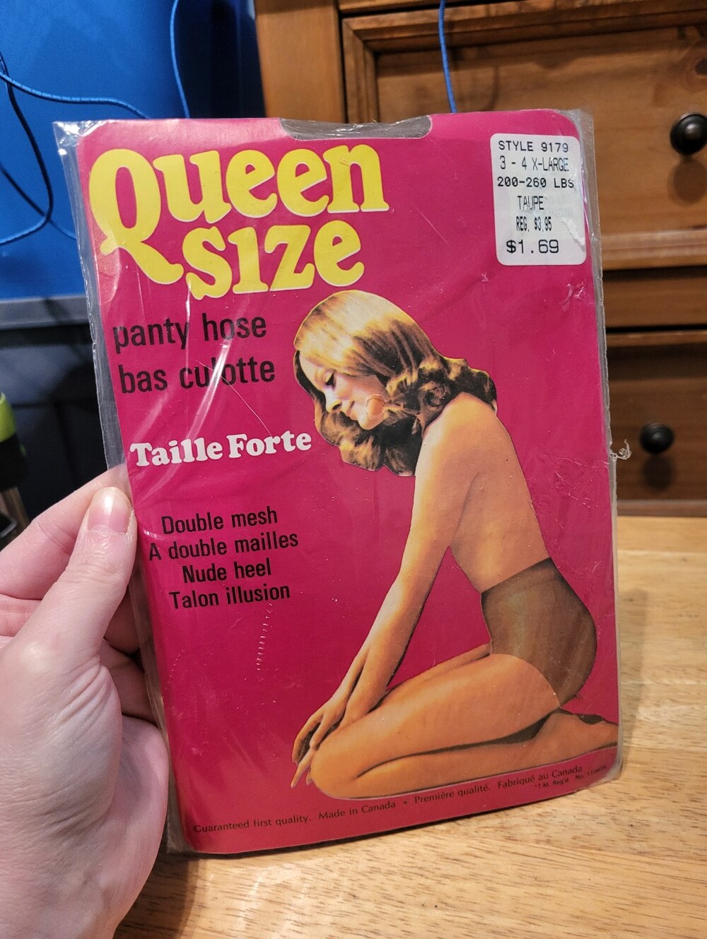 Vintage Queen Size Pantyhose 1970s NIP 3-4 XL Taupe Made in Canada